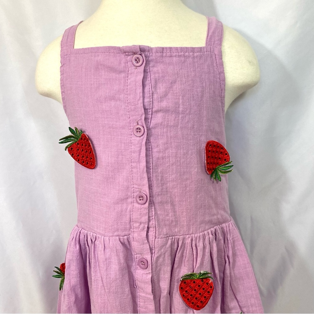 Girl’s Mini Taylor Purple Smocked Strawberry Sundress Size 4-5 - Picture 3 of 7